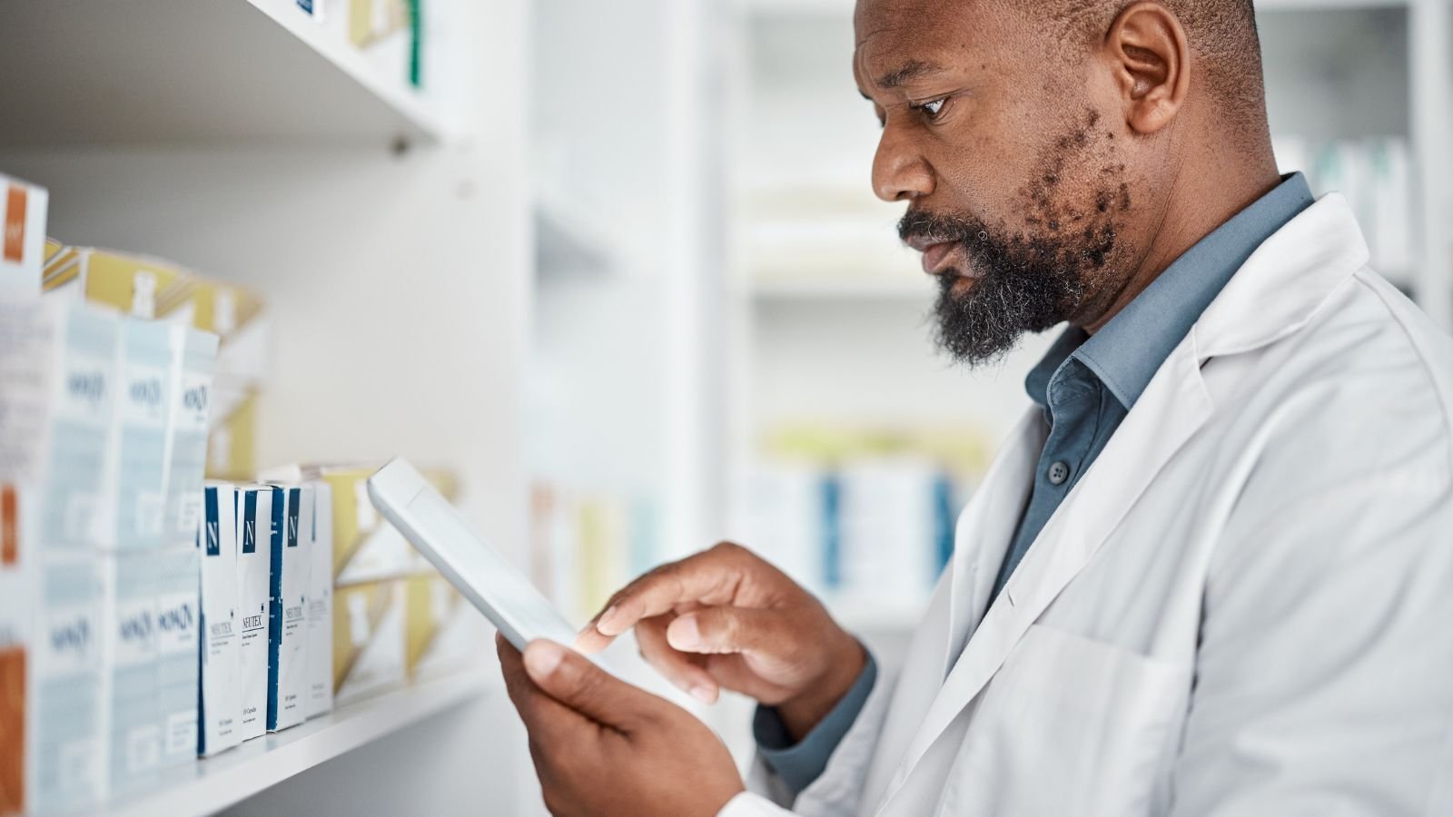 Scale Smart Choosing the Right Pharmacovigilance Operating Model for EU Growth