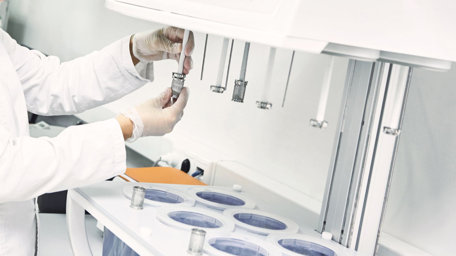 Designing Meaningful Dissolution Tests in Pharma | QbD Group